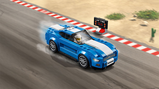 Đồ chơi ghép hình Lego - Xe đua Ford Mustang Gt 2
