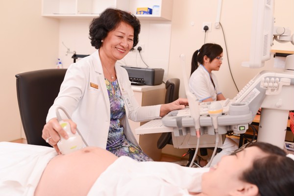 Lời khuyên của bác sĩ bệnh viện phụ sản TƯ về thức ăn kiêng khi mang thai 3 tháng đầu