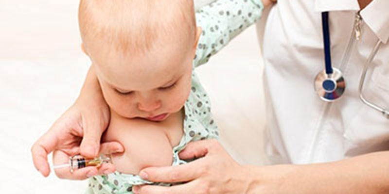 Có nên tiêm phòng vắc xin viêm màng não mô cầu cho trẻ hay không? 