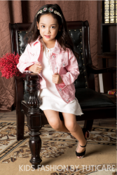 Áo khoác kaki Beekids hồng (2 - 6 tuổi)