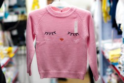 Áo len mèo hồng dài tay VNXK