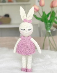 Thỏ Bunny váy